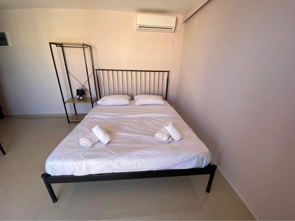 Lavrio 1Bdr Penthouse 7 Min On Foot From The Port公寓 外观 照片